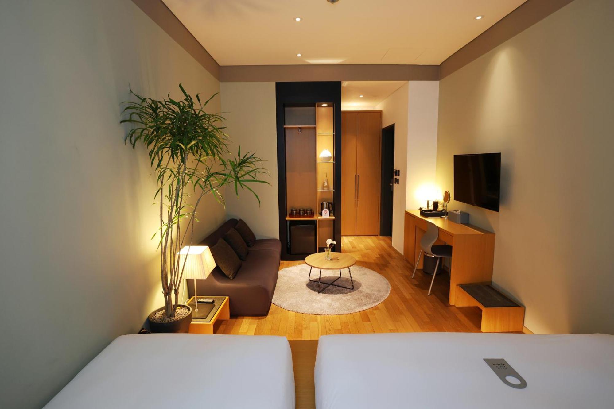 Seoul Hotel Shinshin Myeongdong Εξωτερικό φωτογραφία