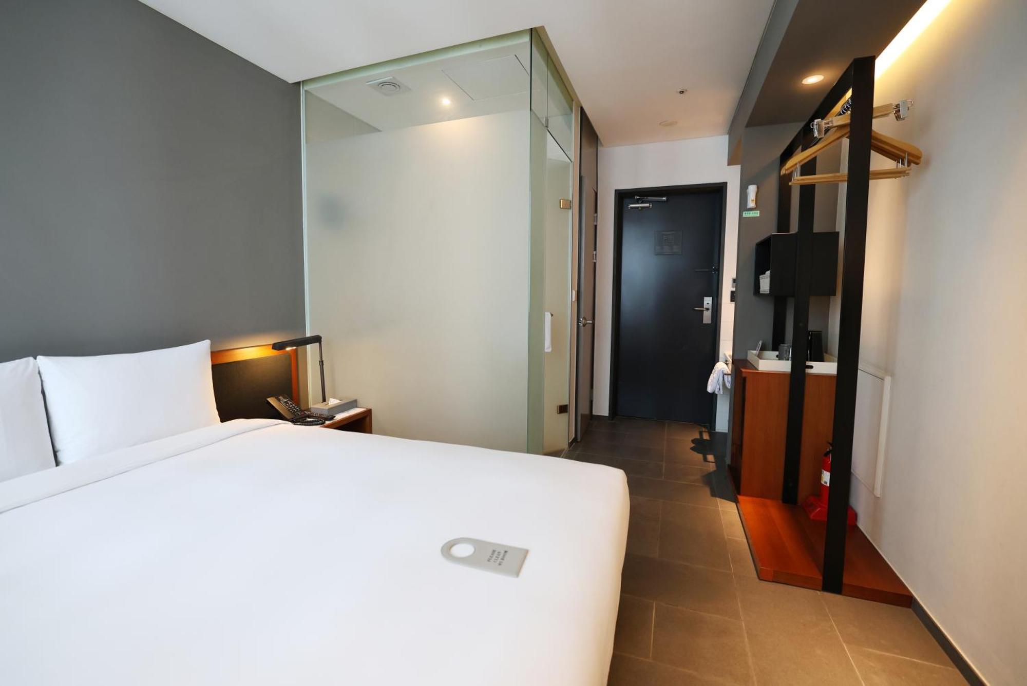 Seoul Hotel Shinshin Myeongdong Εξωτερικό φωτογραφία