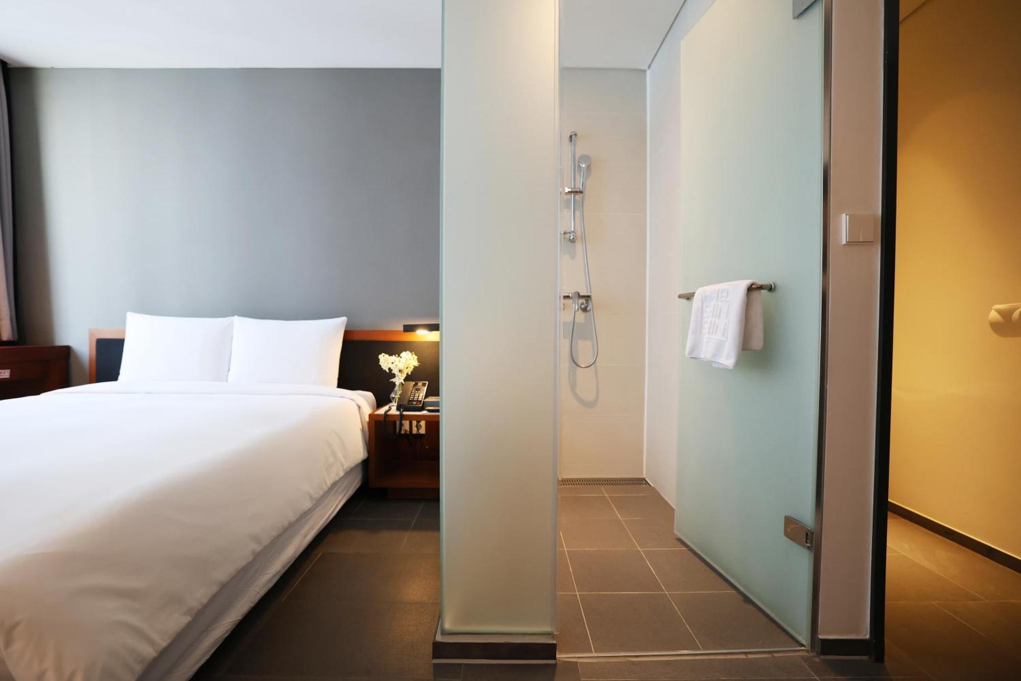 Seoul Hotel Shinshin Myeongdong Εξωτερικό φωτογραφία