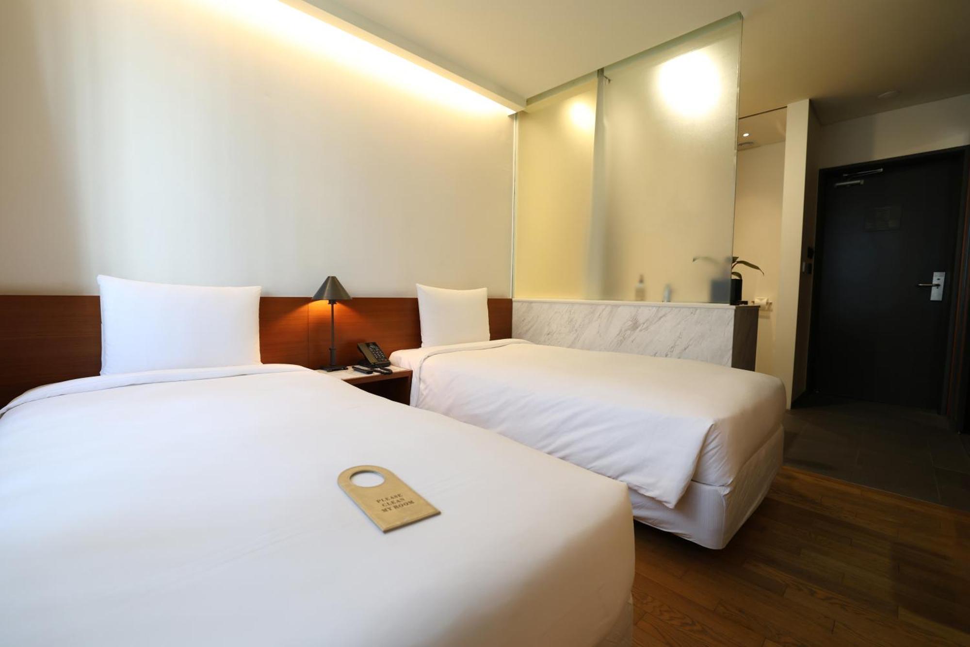 Seoul Hotel Shinshin Myeongdong Εξωτερικό φωτογραφία