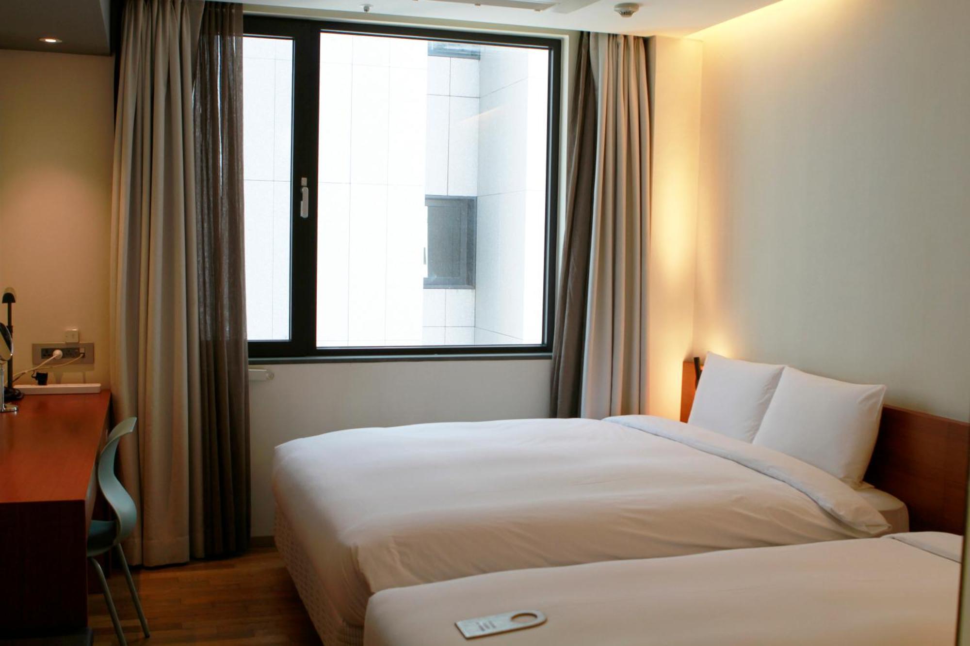 Seoul Hotel Shinshin Myeongdong Εξωτερικό φωτογραφία